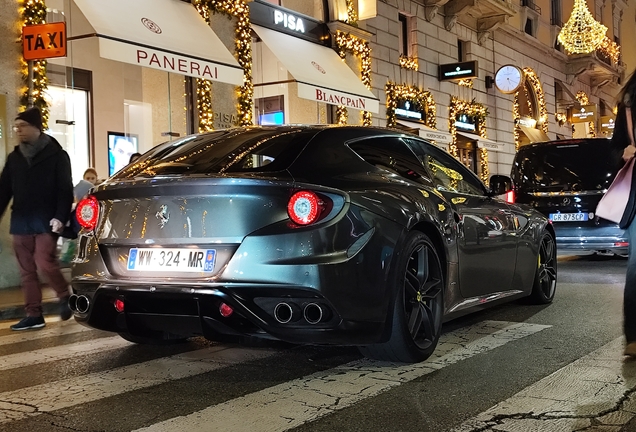 Ferrari FF