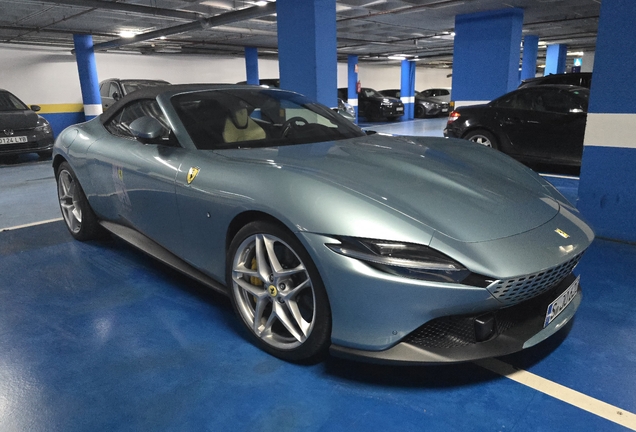 Ferrari Roma Spider