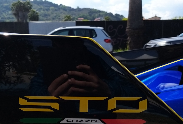 Lamborghini Huracán LP640-2 STO