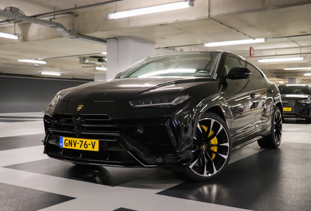 Lamborghini Urus S
