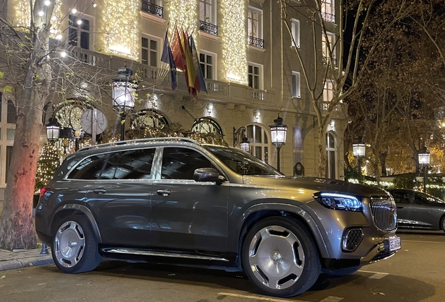Mercedes-Maybach GLS 600 2024
