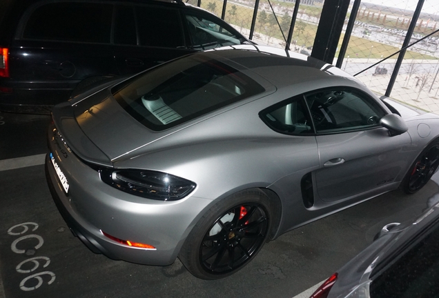 Porsche 718 Cayman GTS 4.0