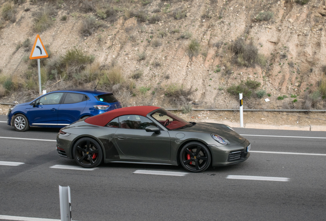 Porsche 992 Carrera 4S Cabriolet MkI