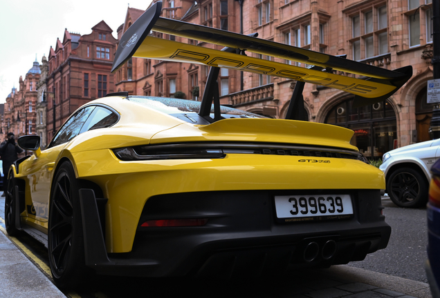 Porsche 992 GT3 RS MkI Weissach Package