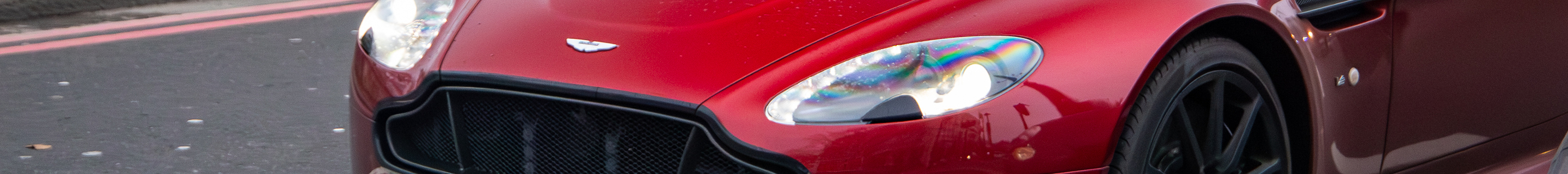 Aston Martin V12 Vantage S Roadster