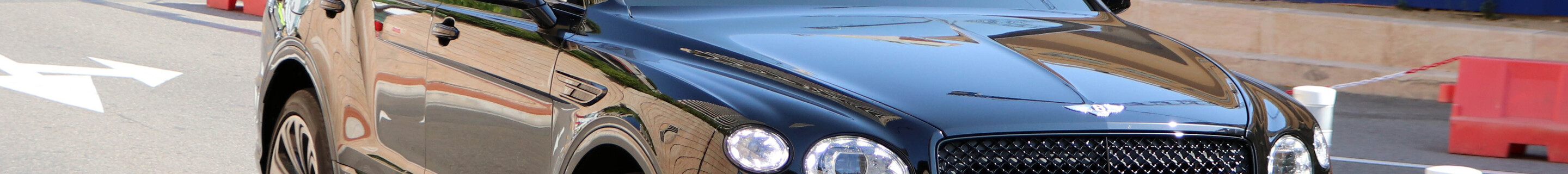 Bentley Bentayga V8 2021