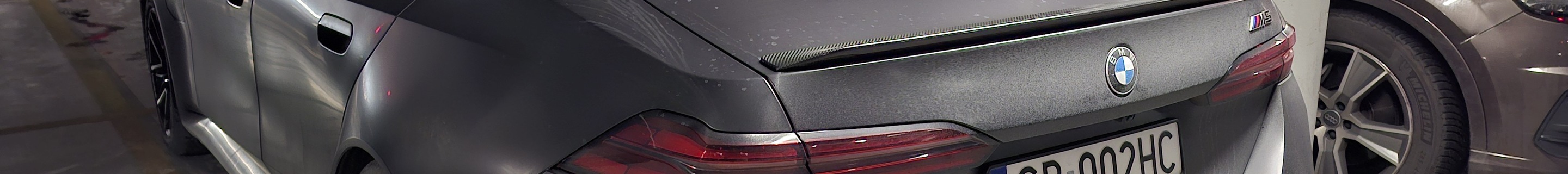 BMW M5 G90