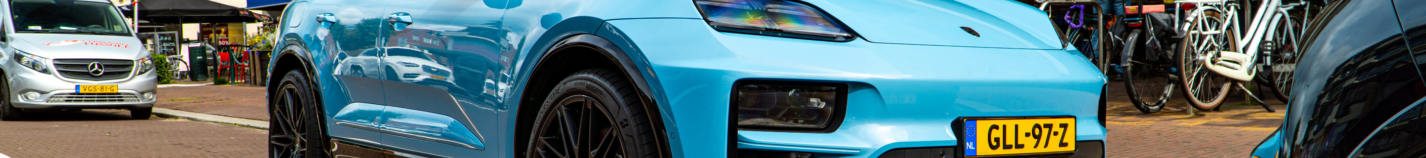 Porsche Macan EV Turbo