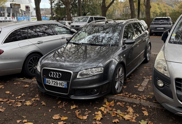 Audi RS4 Avant B7