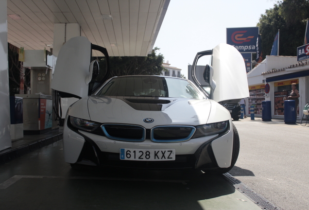 BMW i8