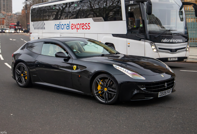 Ferrari FF