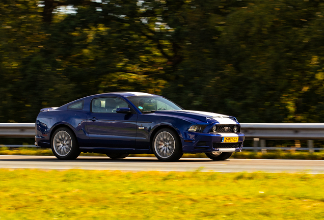 Ford Mustang GT 2011