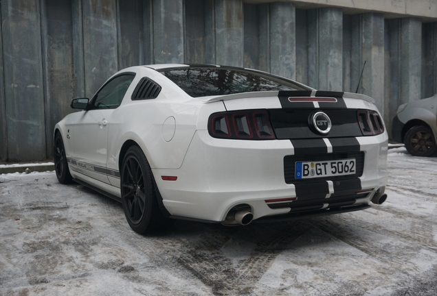 Ford Mustang GT 2013