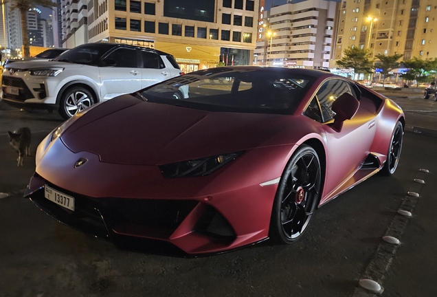 Lamborghini Huracán LP640-4 EVO