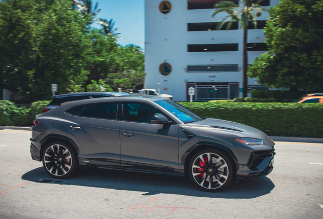 Lamborghini Urus S