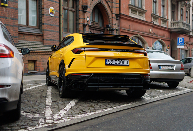 Lamborghini Urus Topcar Design
