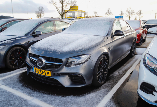 Mercedes-AMG E 63 S W213