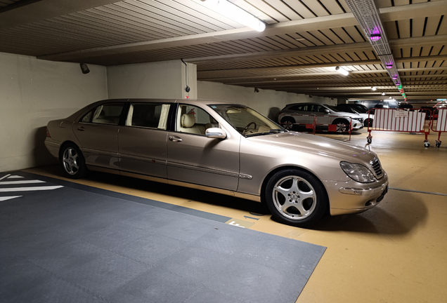 Mercedes-Benz S 600 Pullman