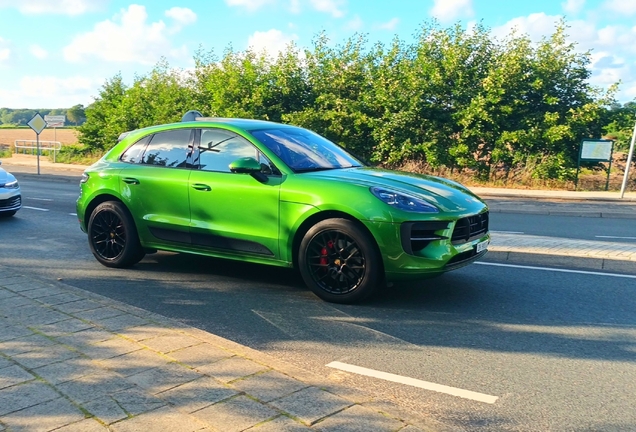 Porsche 95B Macan GTS MkII