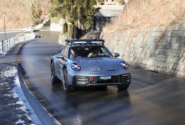 Porsche 992 Dakar