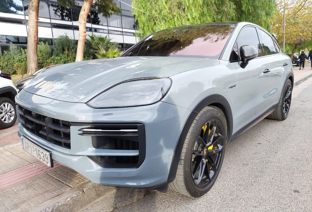 Porsche Cayenne Coupé Turbo E-Hybrid