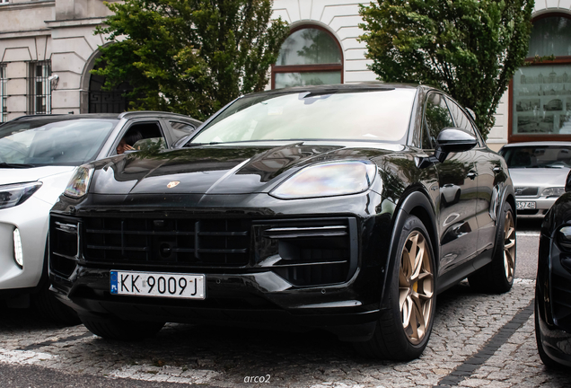 Porsche Cayenne Coupé Turbo E-Hybrid