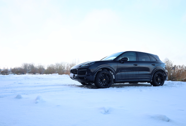 Porsche Cayenne Turbo S E-Hybrid