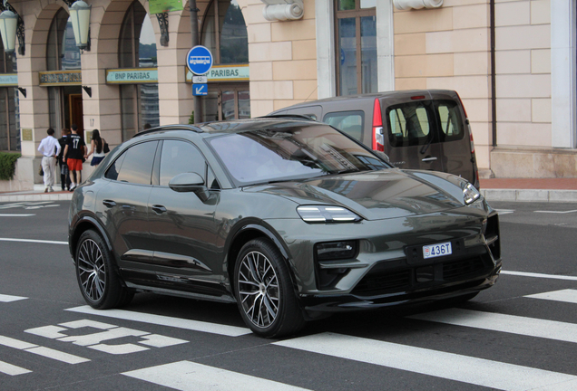 Porsche Macan EV Turbo