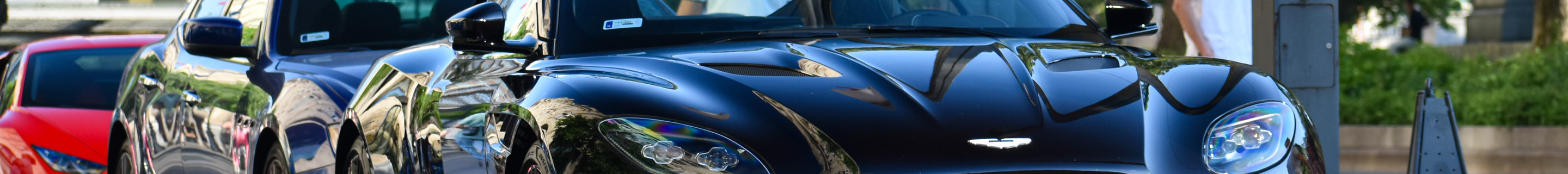 Aston Martin DBS Superleggera