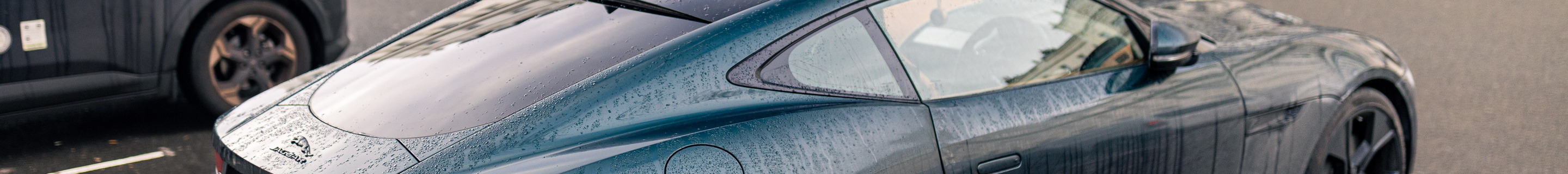 Jaguar F-TYPE P450 75 AWD Coupé