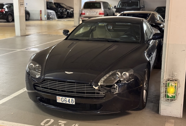 Aston Martin V8 Vantage