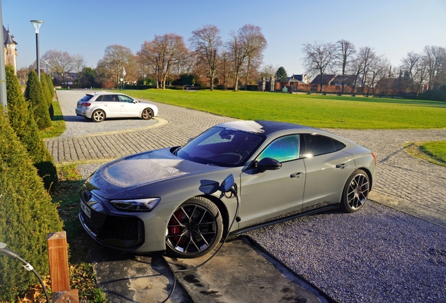 Audi RS E-Tron GT 2025