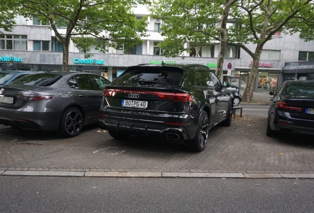 Audi RS Q8 2024