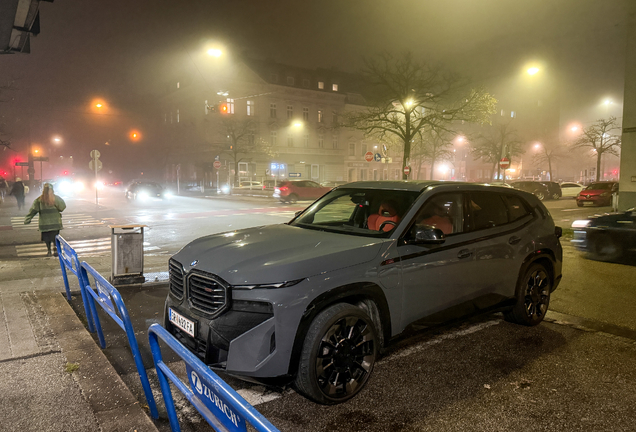 BMW XM G09