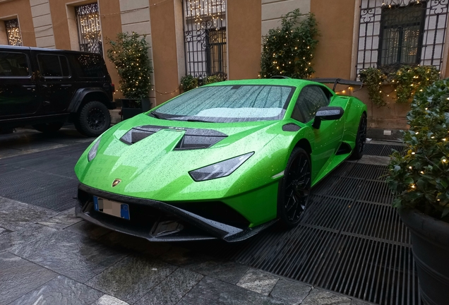 Lamborghini Huracán LP640-2 STO