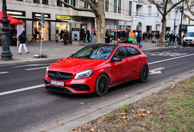 Mercedes-AMG A 45 W176 2015