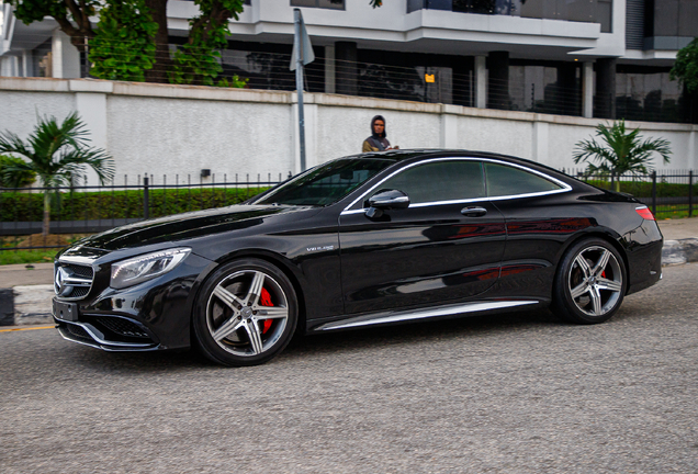 Mercedes-Benz S 63 AMG Coupé C217
