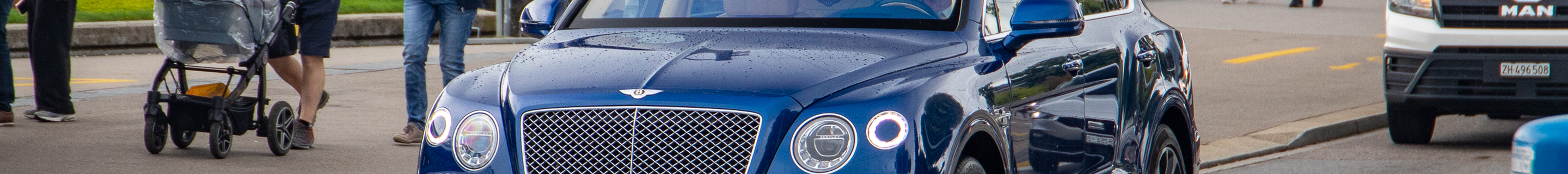 Bentley Bentayga Hybrid