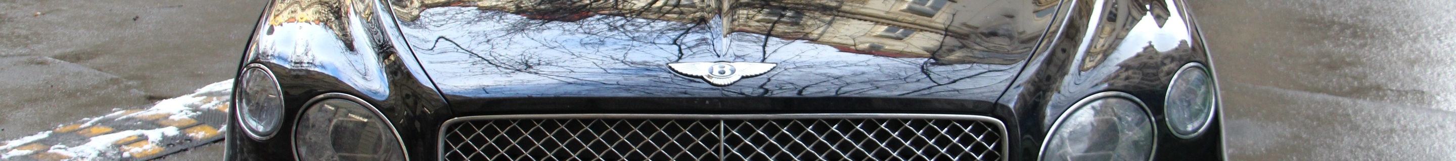 Bentley Bentayga V8 2021