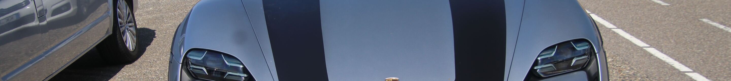 Porsche Taycan Turbo Cross Turismo