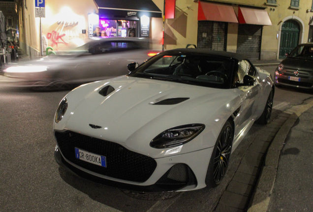 Aston Martin DBS Superleggera Volante