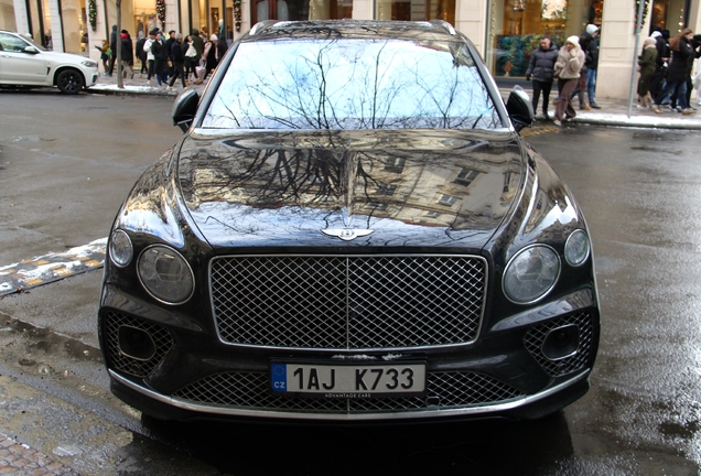 Bentley Bentayga V8 2021