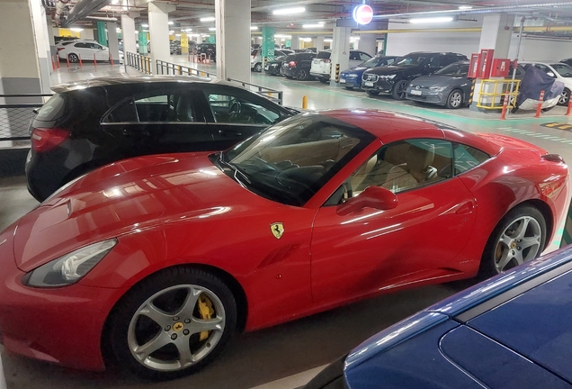 Ferrari California