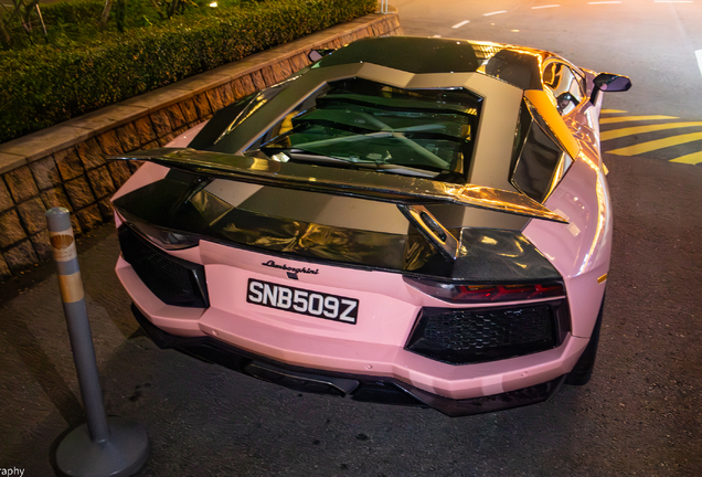 Lamborghini Aventador LP700-4