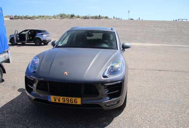 Porsche 95B Macan GTS MkI