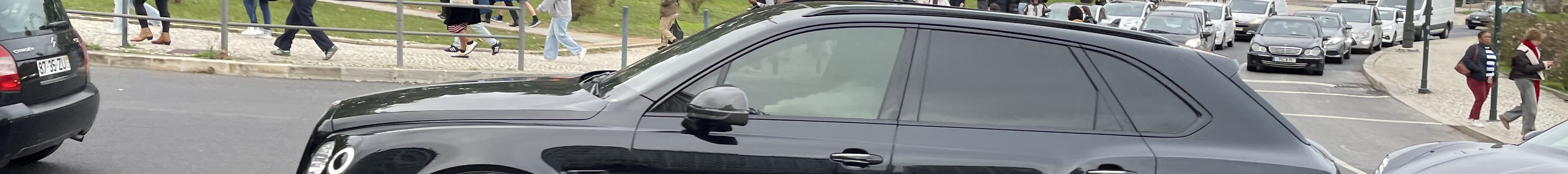 Bentley Bentayga Startech