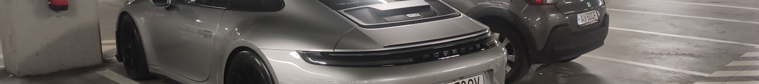 Porsche 992 GT3 Touring MkII