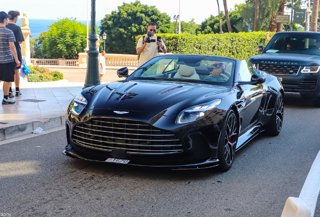 Aston Martin DB12 Volante