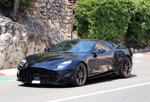 Aston Martin Vanquish 2025