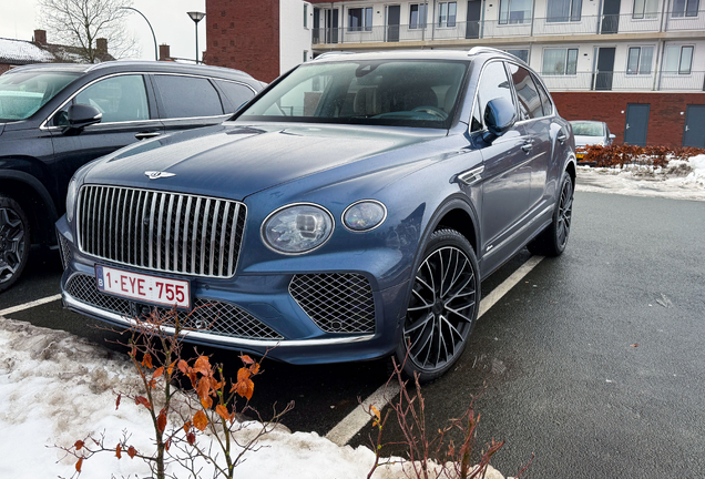 Bentley Bentayga Azure 2024
